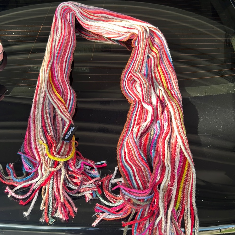 💯 % acrylic scarf